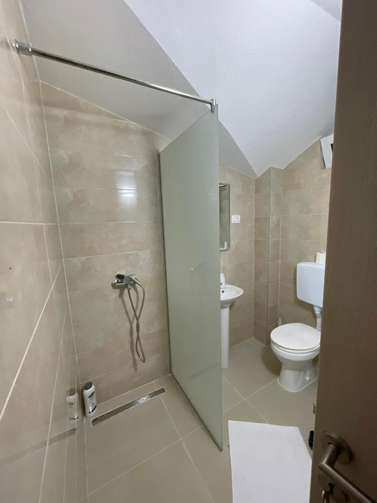 Apartments Zejak Mitrovici  Εξωτερικό φωτογραφία