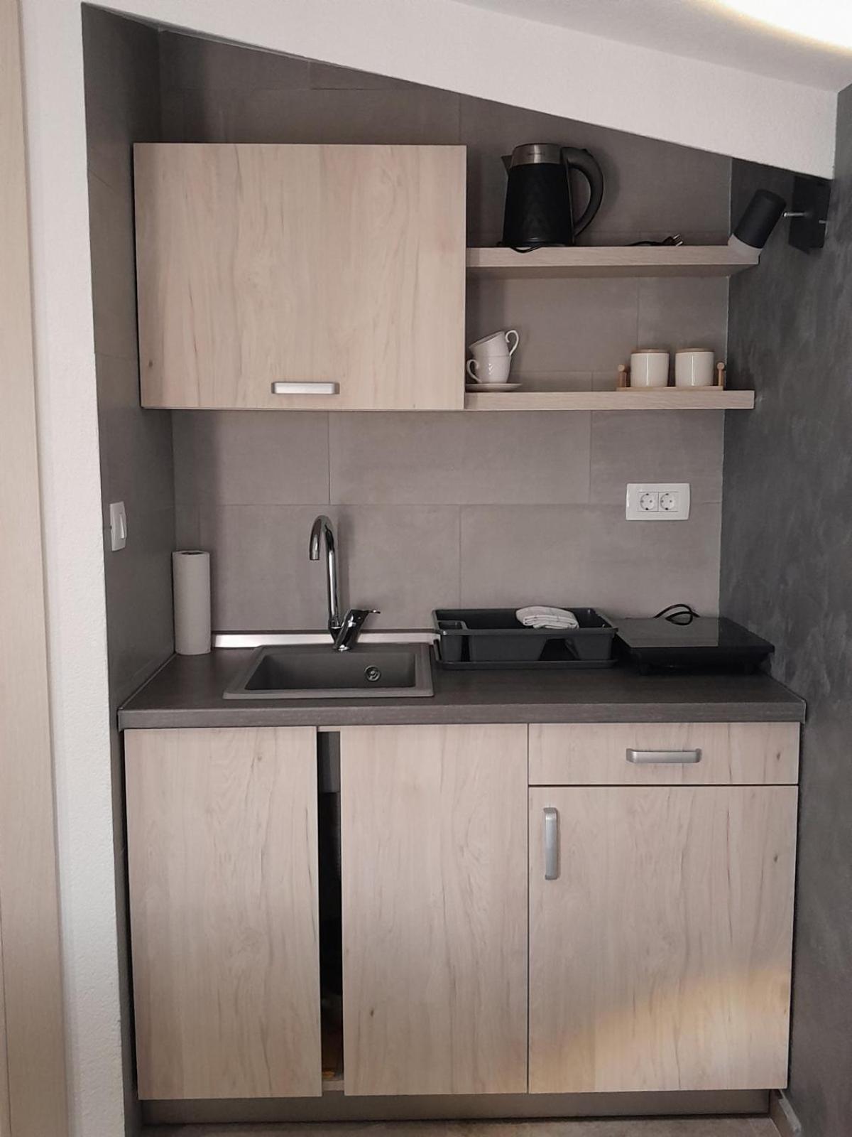 Apartments Zejak Mitrovici  Εξωτερικό φωτογραφία