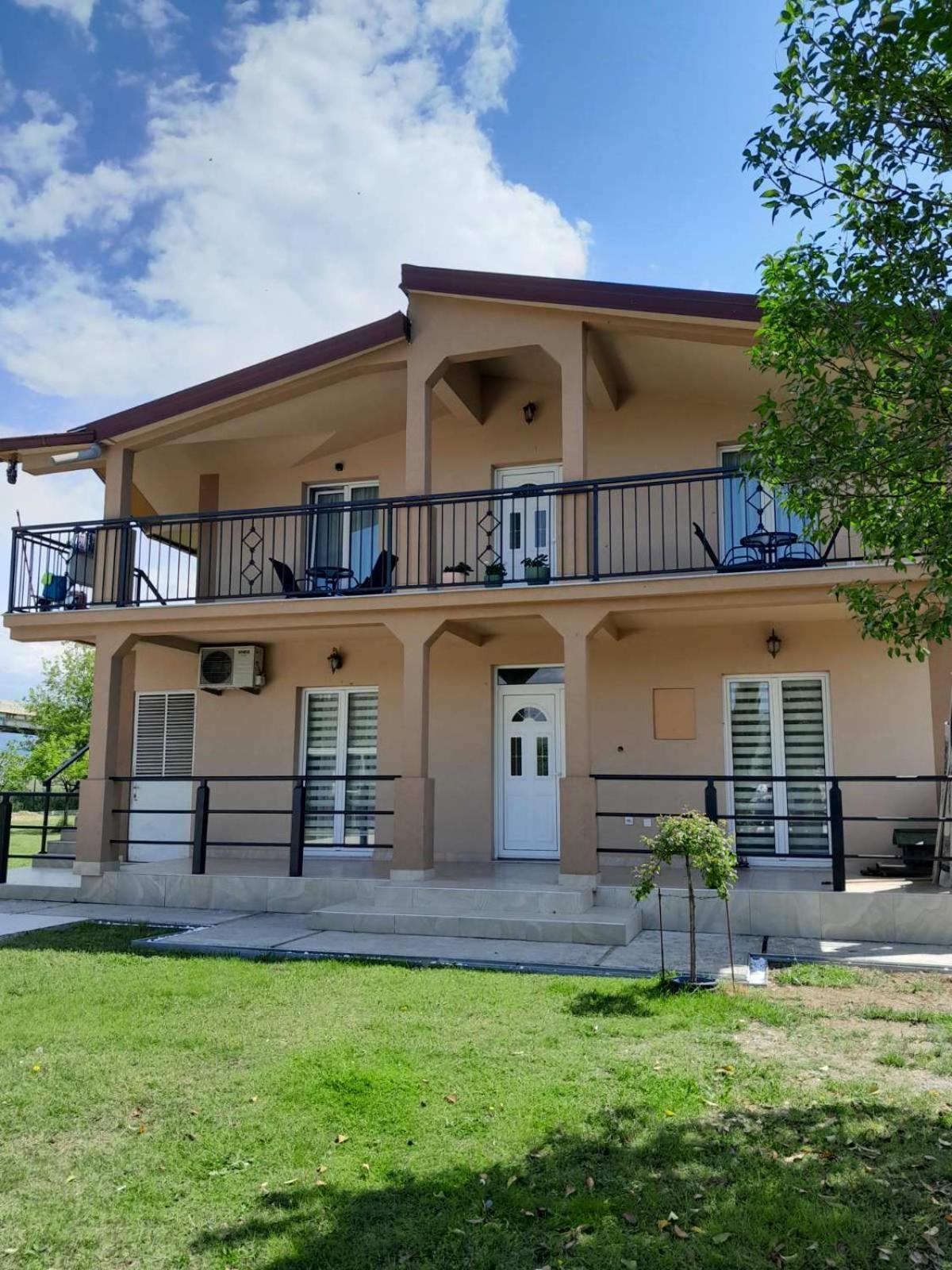 Apartments Zejak Mitrovici  Εξωτερικό φωτογραφία